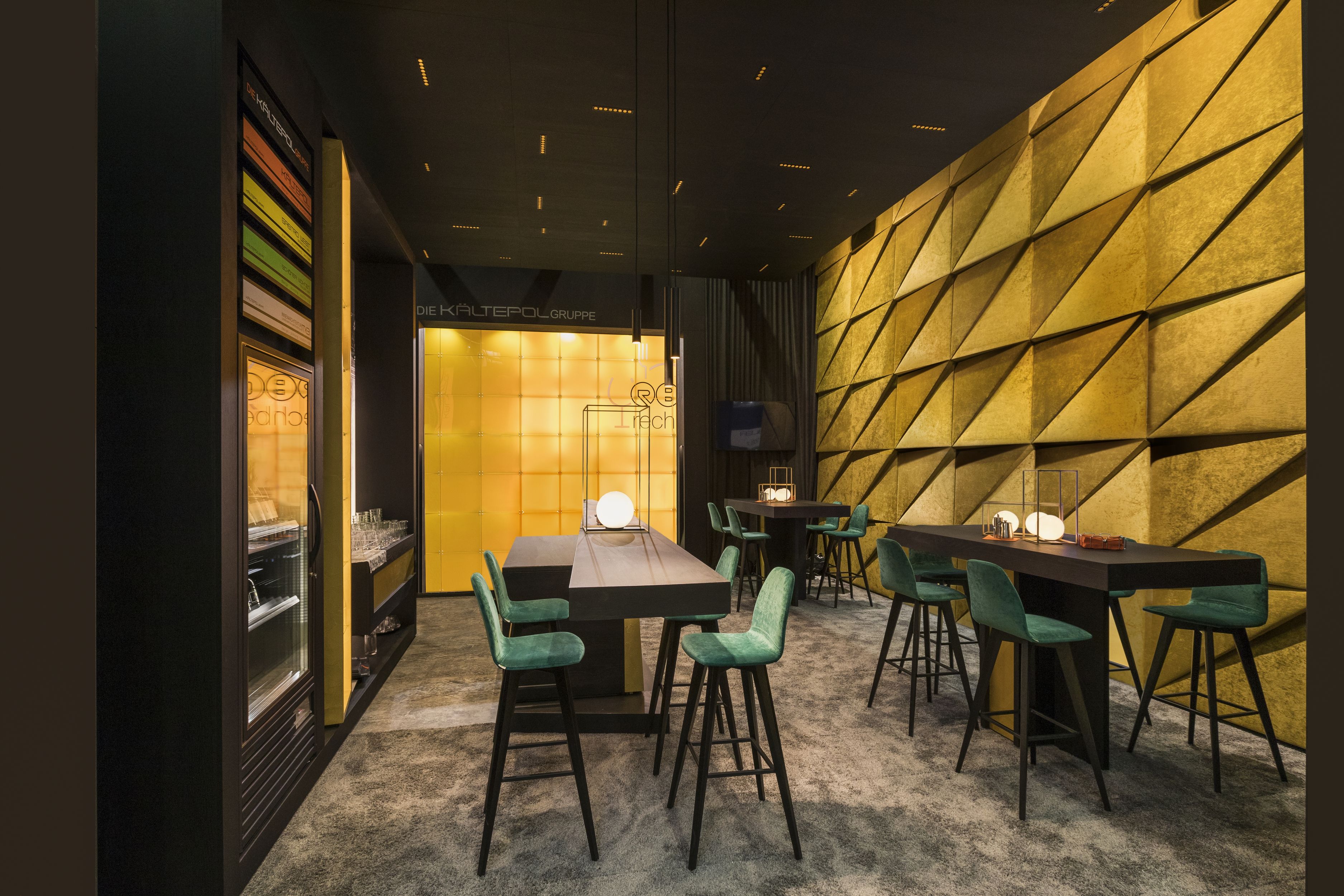 Kaeltepol booth @ FAFGA 2017