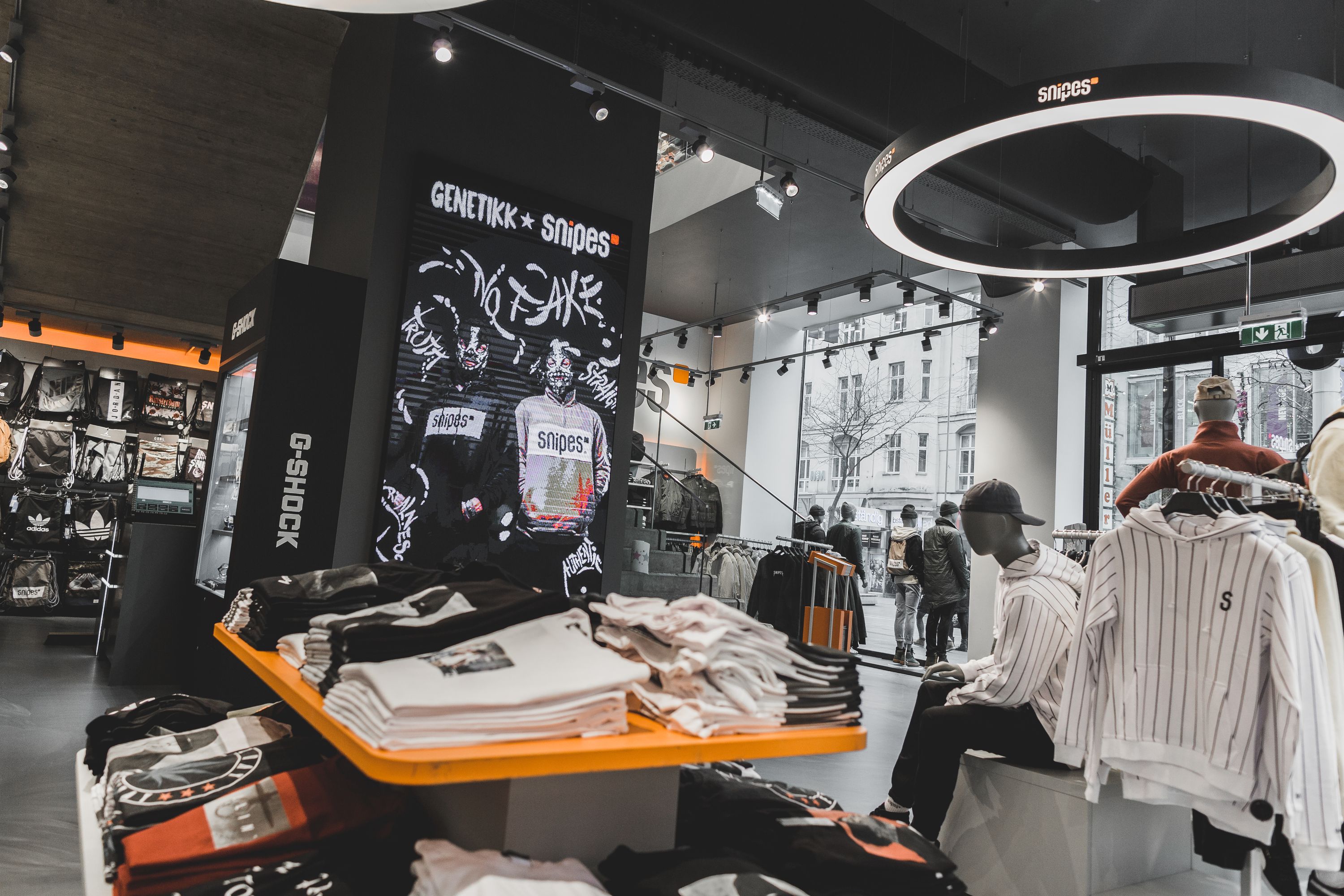 adidas store vienna