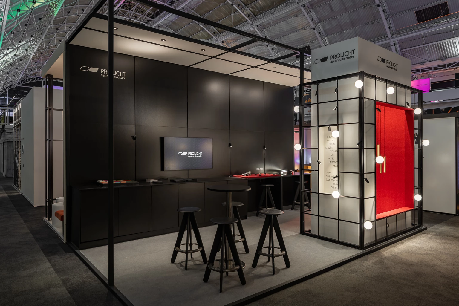 Light25 Fair London Booth02