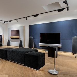 PRO_Bang&Olufsen_DSC1242_HERO.jpg
