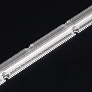 Fase 6 do desenvolvimento da lente Batwing - qualidade de luz melhorada e distribuição uniforme para iluminação indireta. (Foto da lente)