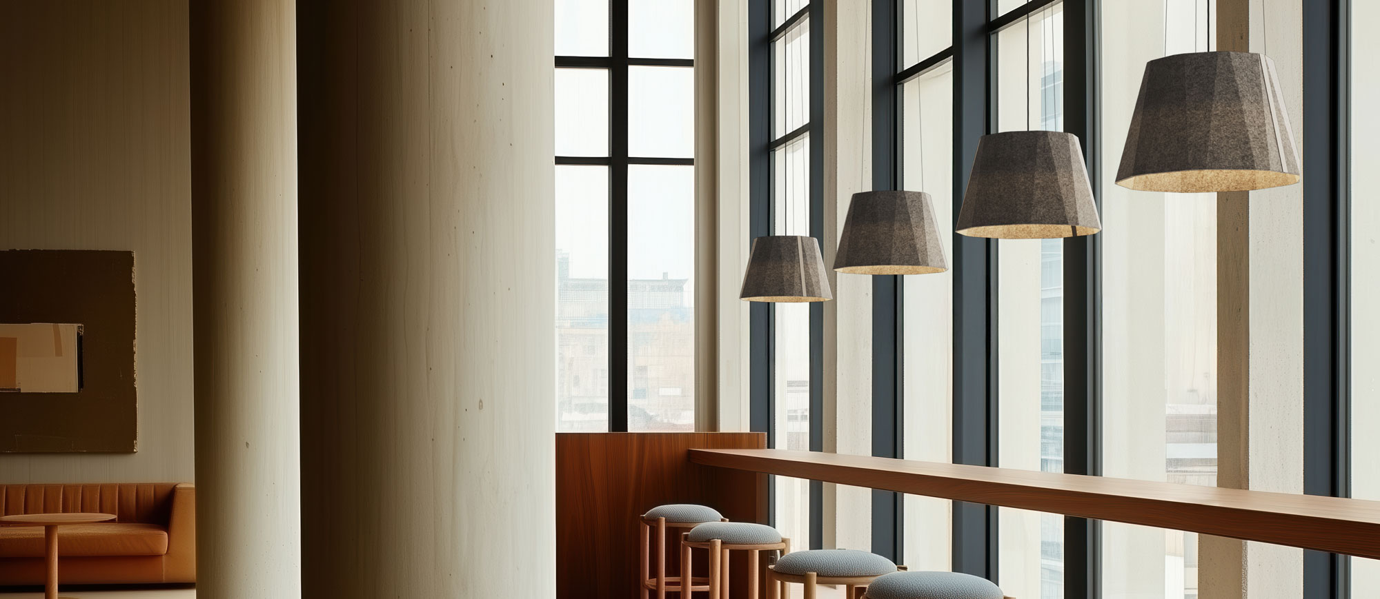 Pl Sept25 Silenzz Akusik Lampenschirm Ueber Barhocker