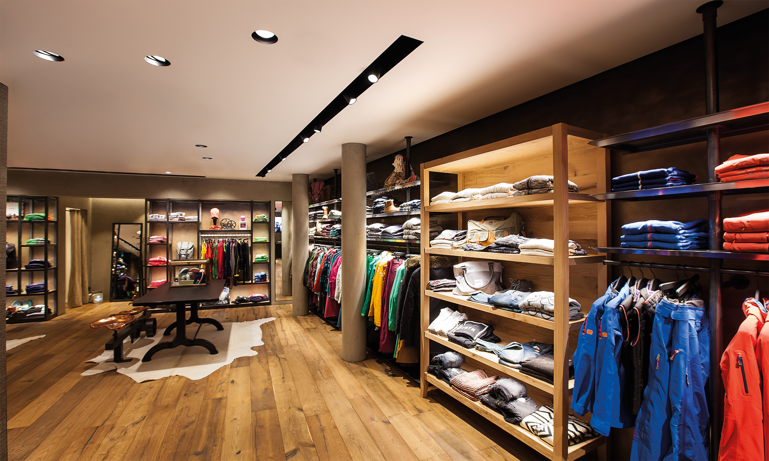 PROLICHT_Shop Strolz_II_Magiq_Mechaniq_Sign Slim_Utah EB-7_LR.jpg