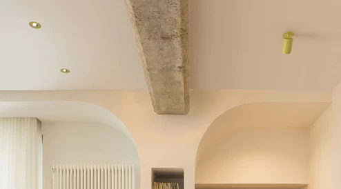 OIKO Pro Slim - spots LED amarelos para uma iluminação elegante da sala de estar