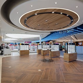 Dutyfree Faro Einkaufszentrum Retail Spotstrahler Verkaufsbereich Mechaniq Imagine Centriq