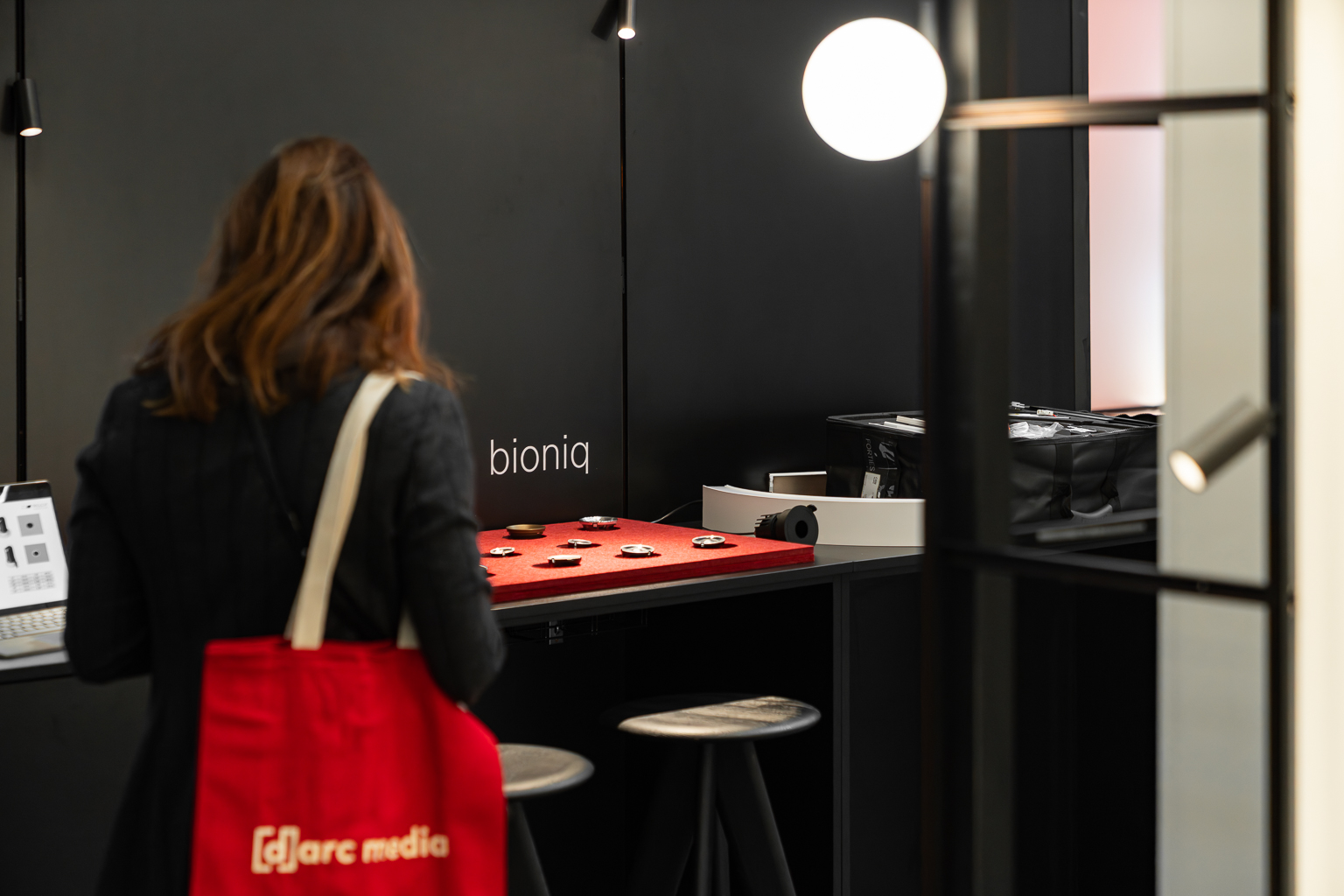 Light25 Fair London Booth09