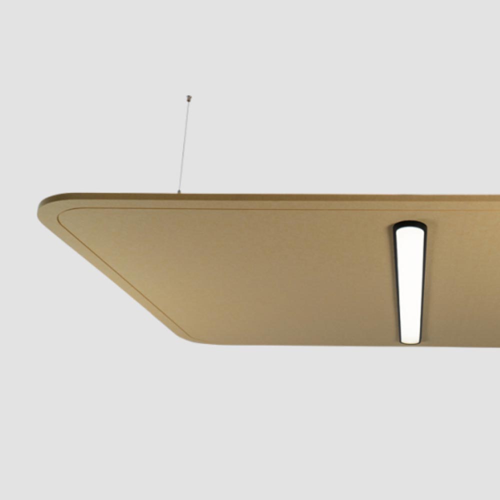 Luminaire acoustique avec propriétés d'absorption acoustique pour une meilleure acoustique des salles dans les écoles