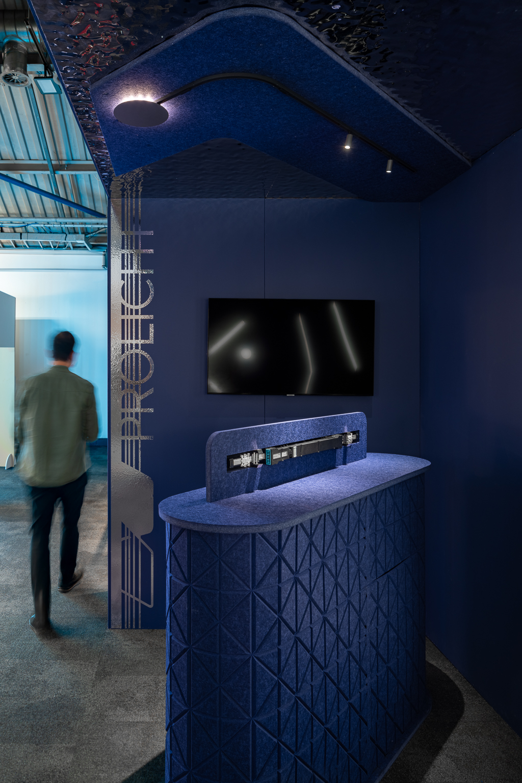 Light24 Prolicht 2024 Slider Recessed Detail Bilo Akustik Muster 060